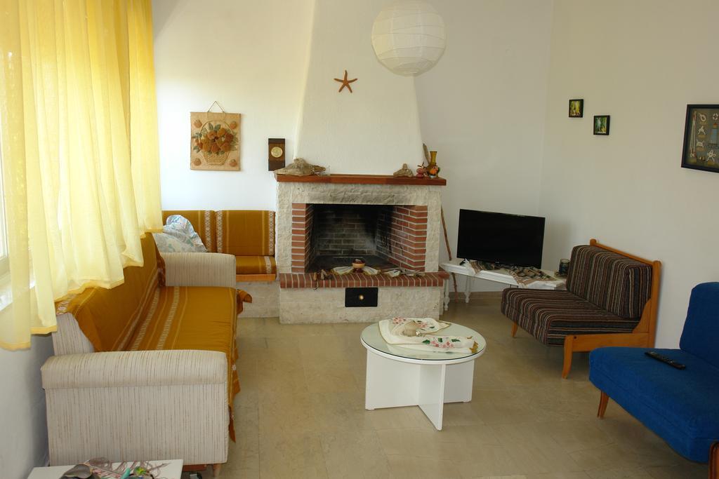 Willa Antheia'S House Nea Skioni Zewnętrze zdjęcie